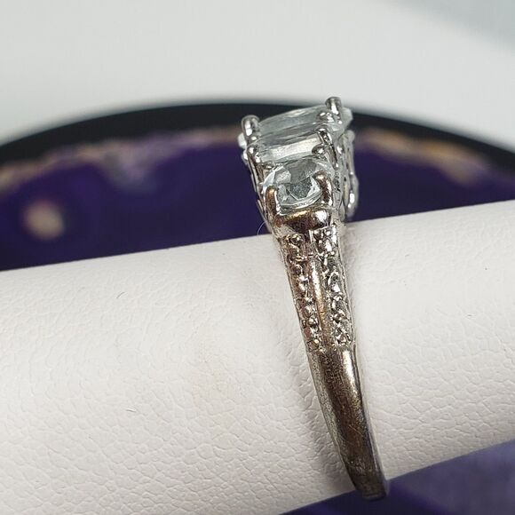 Vintage 5 Round Aquamarine Stones Signed STS 925 Ring Size 5 - Picture 9 of 16